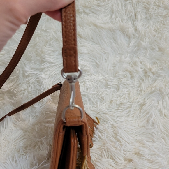 Aeropostale Fringe Tech Brown Crossbody Bag - Picture 7 of 7